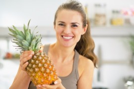 Ananas je sladký lék Ananas je sladký lék