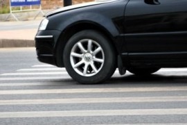 Do práce na kole? Ne, stále více Čechů sedá za volant Do práce na kole? Ne, stále více Čechů sedá za volant