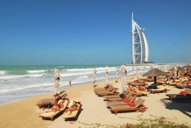 Spojené arabské emiráty zruší víza, Češi ušetří až 1 990 Kč Spojené arabské emiráty zruší víza, Češi ušetří až 1 990 Kč
