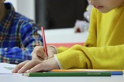 Linka bezpečí: Strach ze špatného vysvědčení pomalu mizí Linka bezpečí: Strach ze špatného vysvědčení pomalu mizí