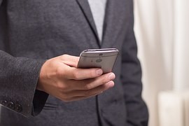 Senátoři se snaží posílit spotřebitele vůči operátorům Senátoři se snaží posílit spotřebitele vůči operátorům