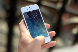 České mobilní služby patří k nejdražším v EU České mobilní služby patří k nejdražším v EU