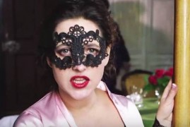 Diva Baara v rytmu elektroswingu Diva Baara v rytmu elektroswingu