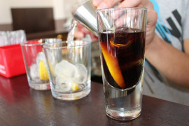 Alkohol mladistvým? Na severní Moravě nic neobvyklého Alkohol mladistvým? Na severní Moravě nic neobvyklého