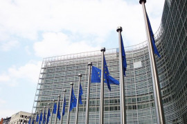 EK: seznam priorit v oblasti ochrany spotřebitele The New Deal for Consumers EK: seznam priorit v oblasti ochrany spotřebitele The New Deal for Consumers