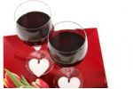Červené víno bez alkoholu je pro srdce ještě lepší než to klasické