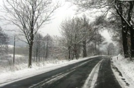 Changing of winter tires again at the last minute