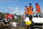 Člověk v tísni na Filipínách obnovuje školy a zaměstnává 650 lidí