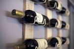 Víno lze uchovávat doma, musíte se však držet těchto 5 zásad