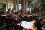 Dvacet čtyři králových houslí – unikátní nástroje orchestru Ludvíka XIV v Praze